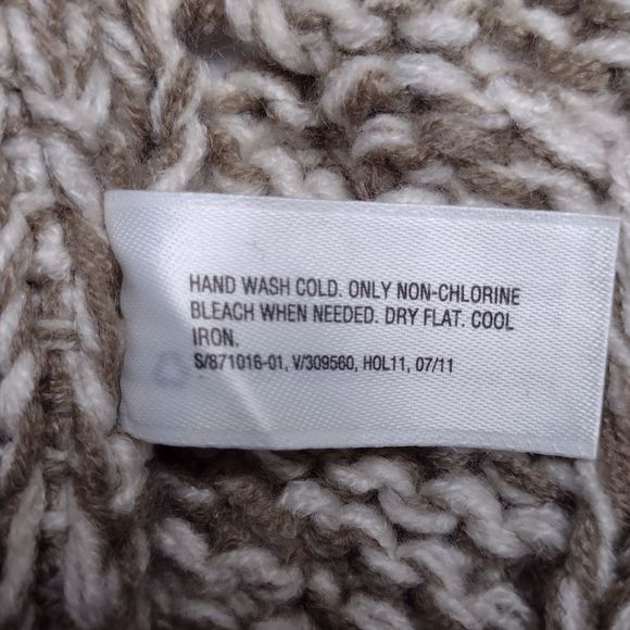 Gap NEW Sweater Vest Wool Blend Open Weave Cable  Sz M Cottagecore Grandnacore - Picture 8 of 9